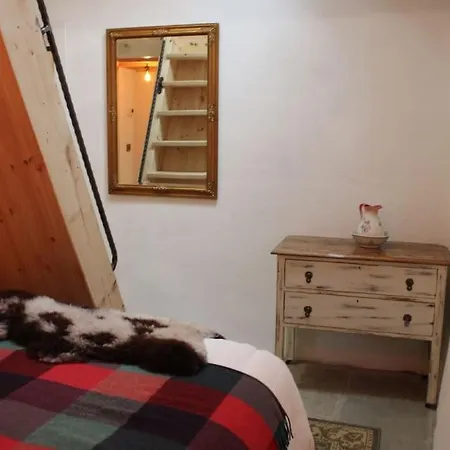 Gap Of Dunloe Shepherd's *