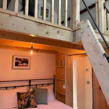 Gap Of Dunloe Shepherd's Holiday home