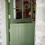 Gap Of Dunloe Shepherd's Holiday home