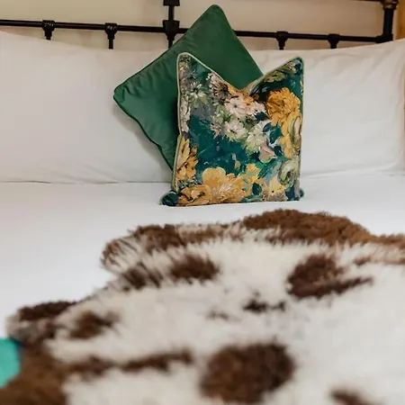 Gap Of Dunloe Shepherd's * كيلارني