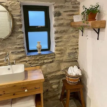 Gap Of Dunloe Shepherd's