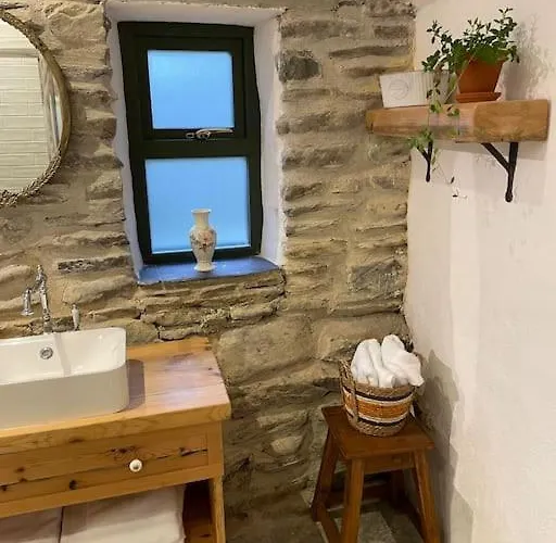 Gap Of Dunloe Shepherd's